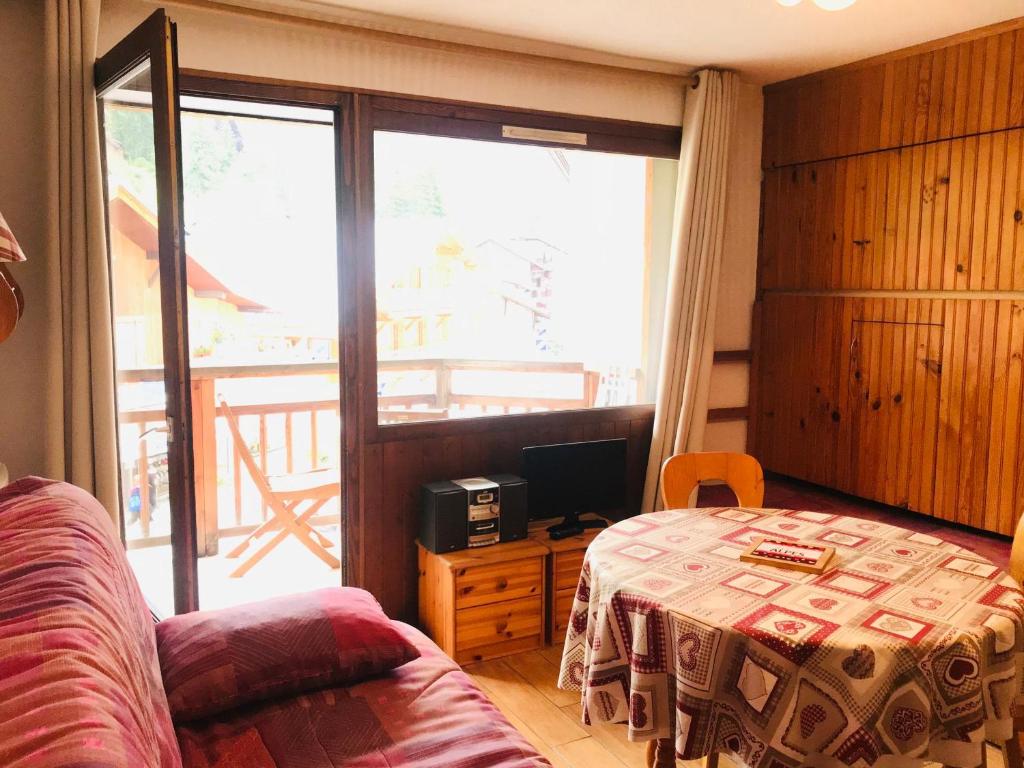 Studio Samoëns, 1 pièce, 2 personnes - FR-1-629-77 89 Route de Lapiaz, 74340 Samoëns