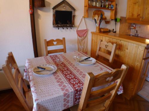 Studio Samoëns, 2 pièces, 6 personnes - FR-1-629-29