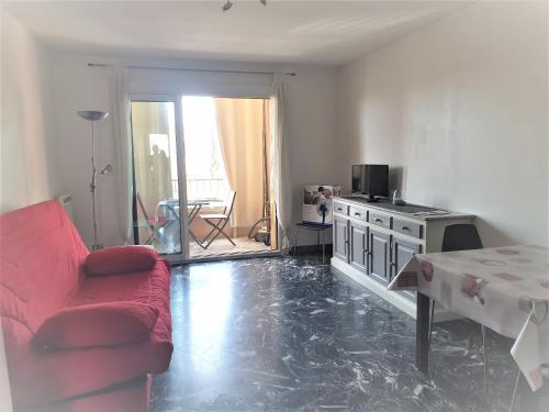 studio Sanary 35m2 5min from the city center