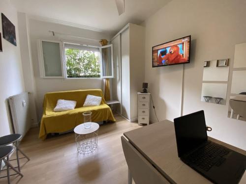 Studio situé dans l’historique résidence Gallia