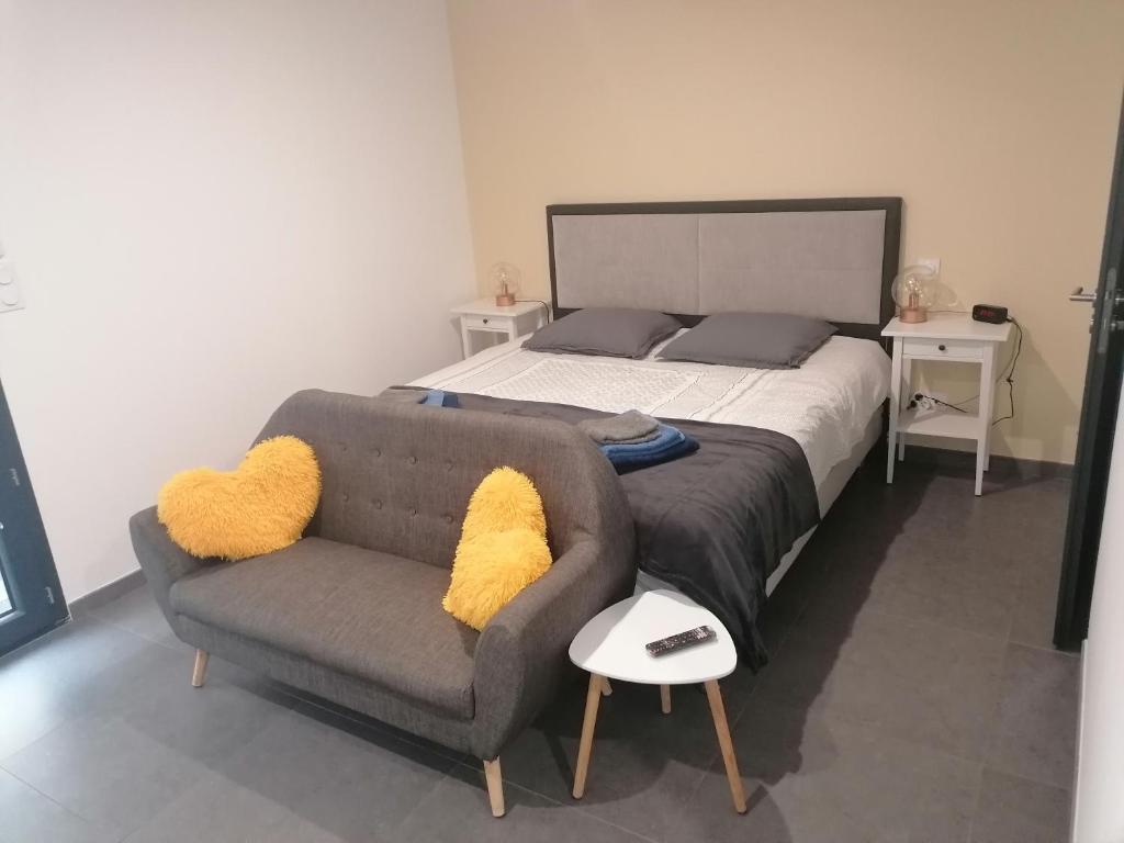 Studio SOLEIL, Neuf, classé 3 étoiles, Clim, Wifi, Lave-linge, Lit King Size, au calme et à 800m plages de Valras Plage Rue du Loriot, 34410 Sérignan