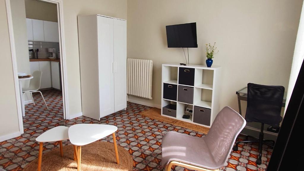 Appartement Studio Sommieres 5 Rue Colonel Viala 30250 Sommières