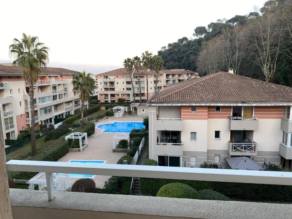 Studio sous les pistes avec vue sur la vallée 88250 La Bresse