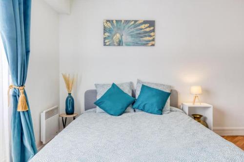 STUDIO SPA, CENTRE VILLE DE SANNOIS, PARKING PRIVE