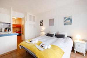 Appartement Studio Spoerry YourHostHelper 30 Place François Spoerry 83310 Grimaud Provence-Alpes-Côte d\'Azur