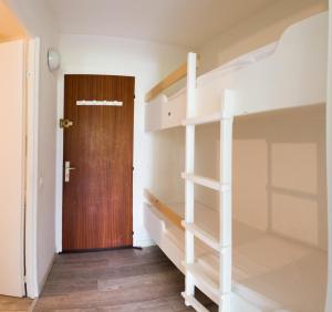 studio standing 1ere ligne Grau du roi
