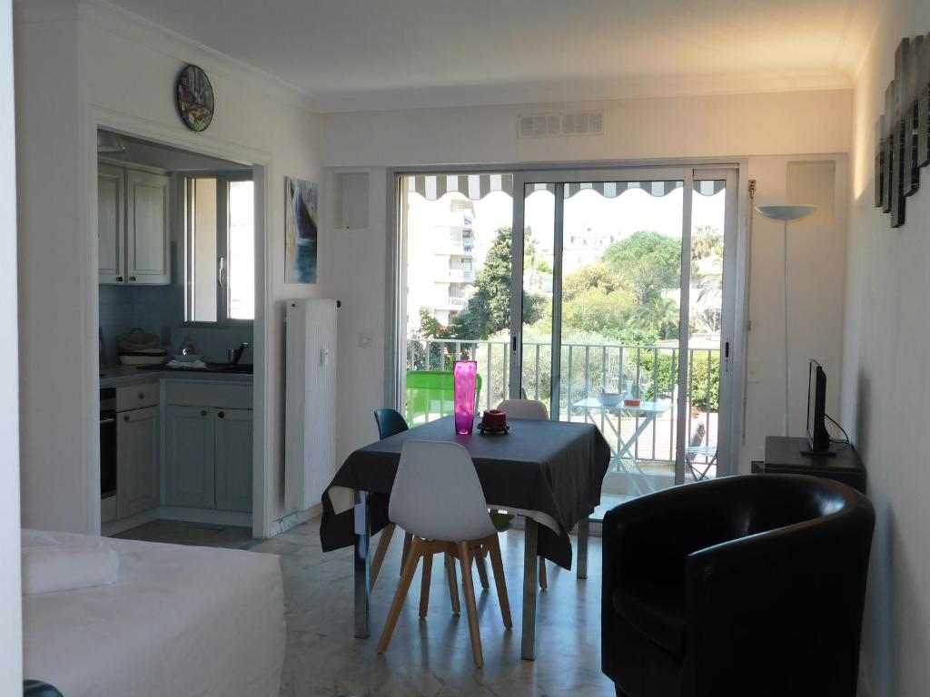 Studio standing Les Anémones proche Palais du Festival 75 Boulevard Carnot, 06400 Cannes