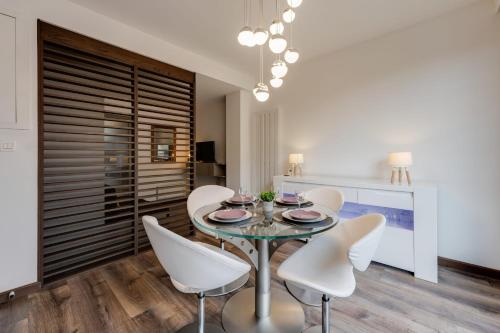 Studio Suite Annecy - Vue sur le château climatisation