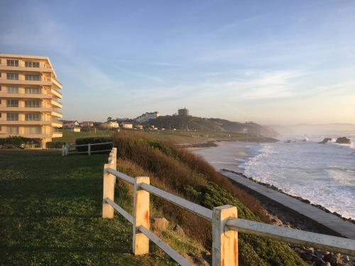 Studio sur la plage vue mer piscine Biarritz