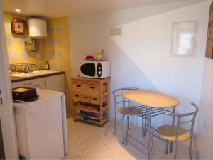 Studio Taradeau, 2 pièces, 3 personnes - FR-1-660-10