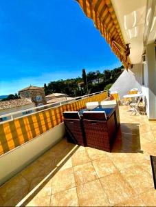 Studio terrasse - Piscine- Tennis
