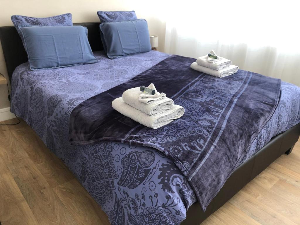 studio terrasse 83000 Toulon