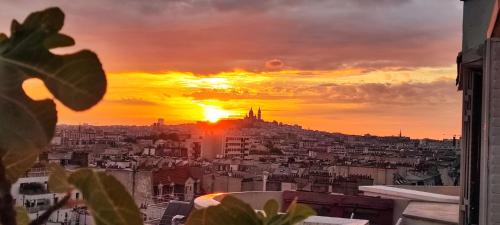 Studio Terrasse Vue Exceptionnelle sur tout Paris