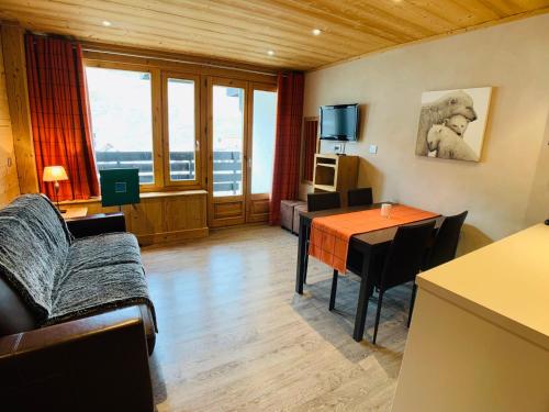 Studio Tignes, 1 pièce, 2 personnes - FR-1-480-70