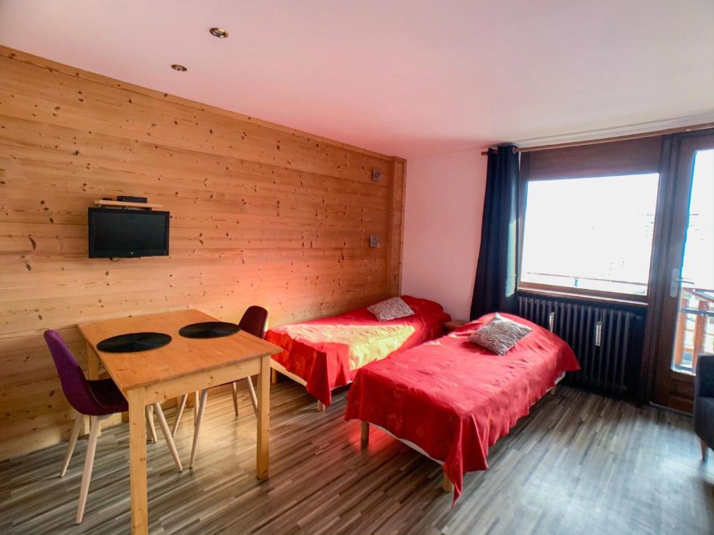 Appartement Studio Tignes, 1 pièce, 2 personnes - FR-1-502-431 LES ALMES - LE LAC N°98 73320 Tignes