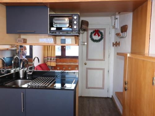 Studio Tignes, 1 pièce, 2 personnes - FR-1-502-455