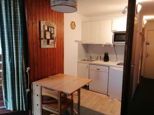 Studio Tignes, 1 pièce, 4 personnes - FR-1-449-14