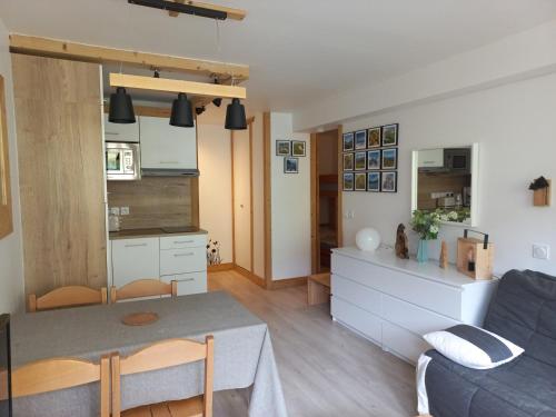 Studio Tignes, 1 pièce, 4 personnes - FR-1-449-72