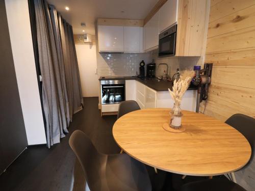 Studio Tignes, 1 pièce, 4 personnes - FR-1-502-443