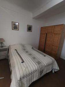 STUDIO Toulon 2nd floor