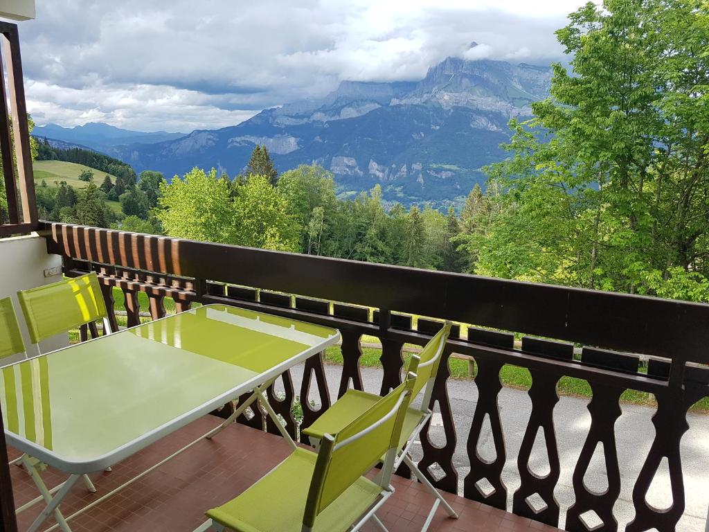 Studio tout confort avec vue sur les sommets 3254 Route du Vernay, 74920 Combloux