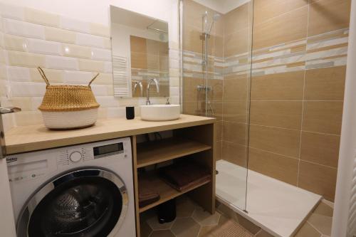 Studio tout confort - Climatisation, parking, wifi