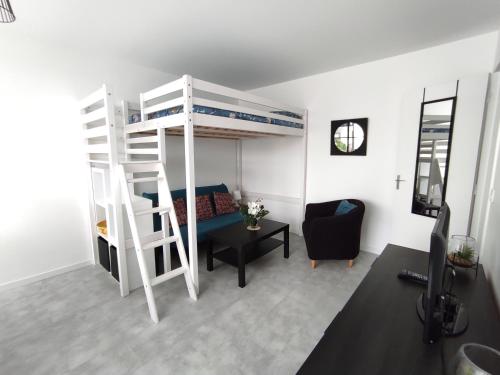 Studio tout confort très calme avec balcon