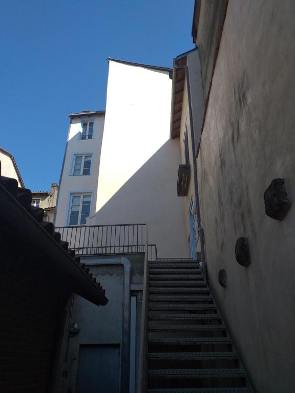 Studio tout équipé plein centre-ville de Limoges 13 Rue du Clocher, 87000 Limoges