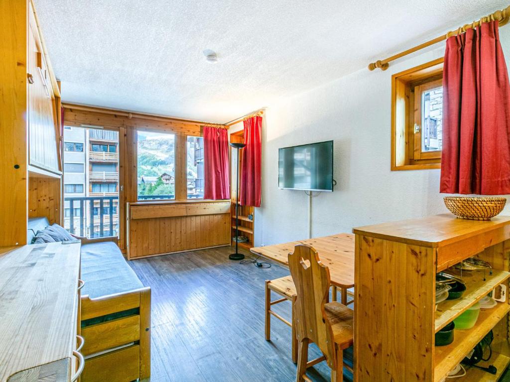 Appartement Studio Val-d'Isère, 1 pièce, 2 personnes - FR-1-694-204 12-38 PLACE DES DOLOMITES 73150 Val dʼIsère