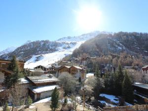 Studio Val-d'Isère, 1 pièce, 2 personnes - FR-1-694-291