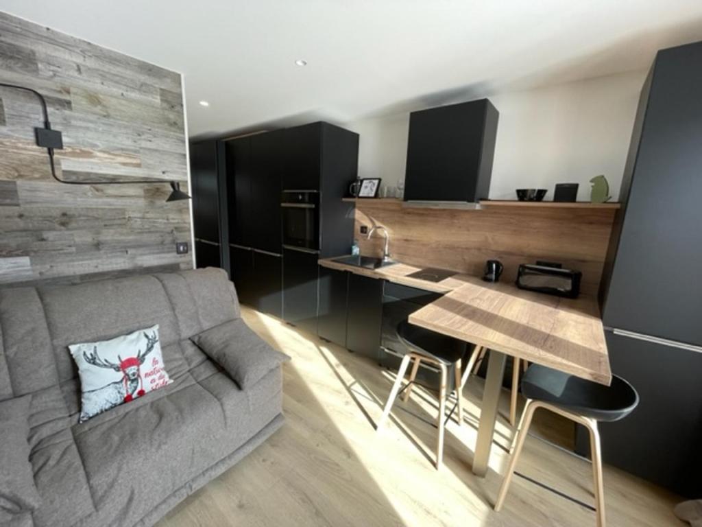 Appartement Studio Val-d'Isère, 1 pièce, 2 personnes - FR-1-694-315 499 AVENUE OLYMPIQUE 73150 Val dʼIsère