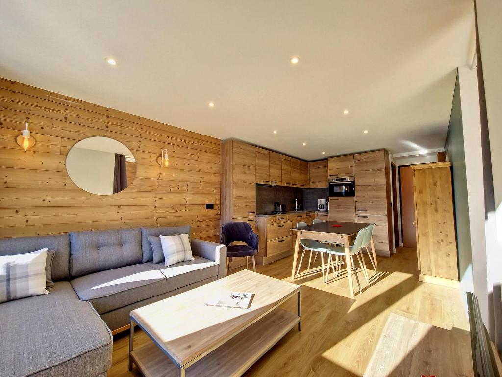 Appartement Studio Val-d'Isère, 1 pièce, 5 personnes - FR-1-518-102 Rue du Rosoleil 73150 Val dʼIsère