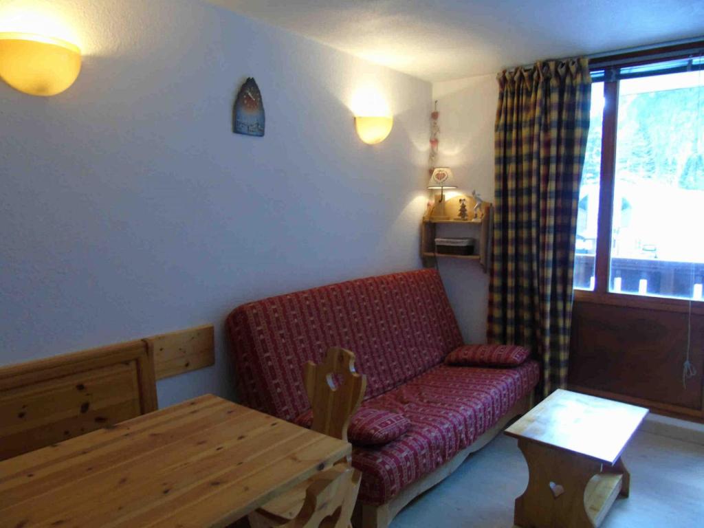 Appartement Studio Valfréjus, 1 pièce, 4 personnes - FR-1-561-76 Residence Thabor A 560 Place du Thabor Station de Valfrejus 73500 Modane