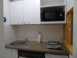 Appartement Studio Valfréjus, 2 pièces, 4 personnes - FR-1-561-12 Residence Melezets 3 500 Rue des Bettets Station de Valfrejus 73500 Modane Rhône-Alpes