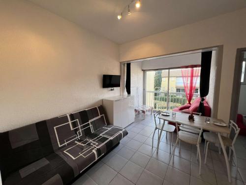 Studio Valras-Plage, 1 pièce, 4 personnes - FR-1-701-2