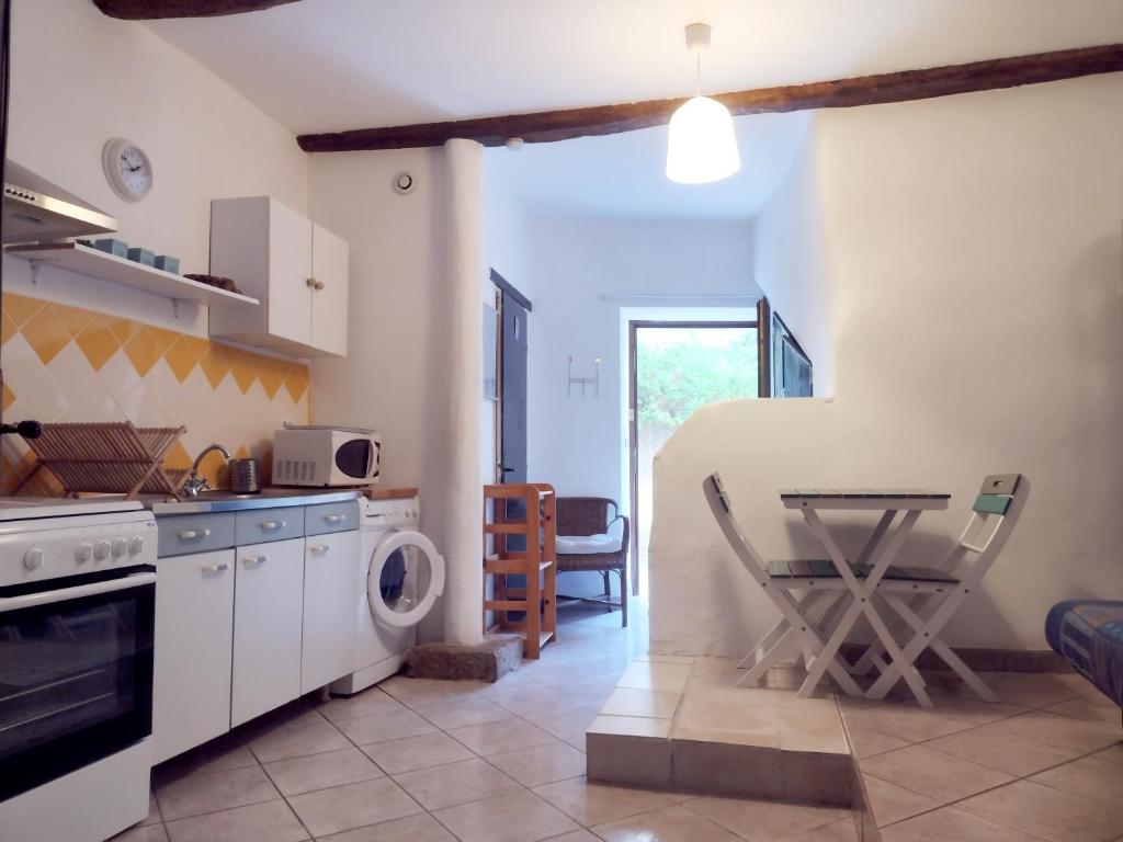 Appartement Studio Verdon Provence 4 Rue Saint Élie 04500 Riez