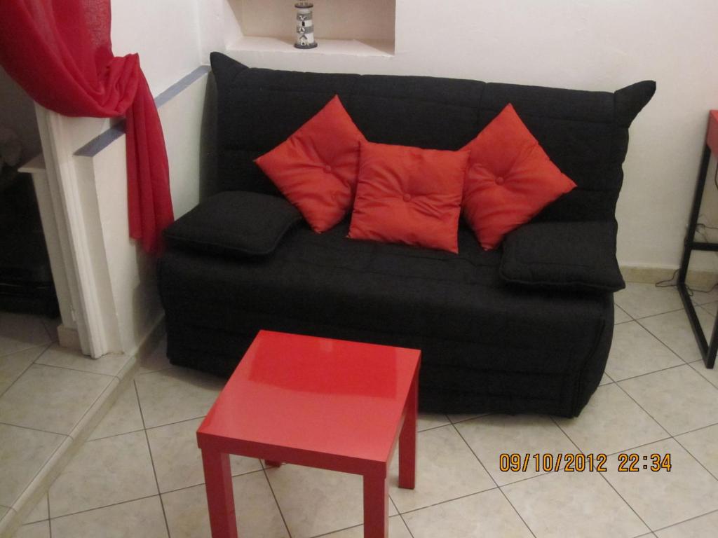 Appartement Studio Vieux Menton 76 rue Longue 06500 Menton