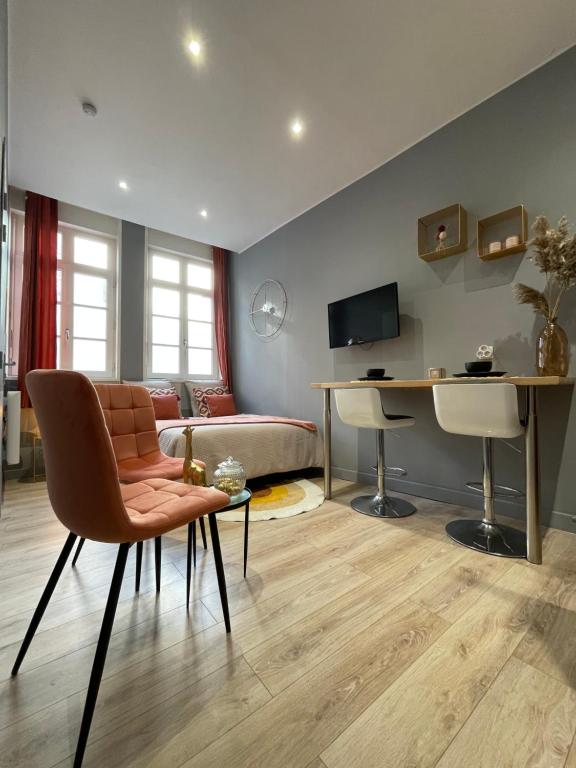 Studio Vieux Valenciennes Rez-de-chaussée 34 Rue du Profond Sens, 59300 Valenciennes