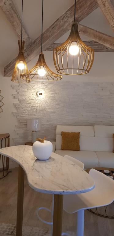 Appartement Studio villa château Currault 329 Chemin du Château de Currault 06250 Mougins