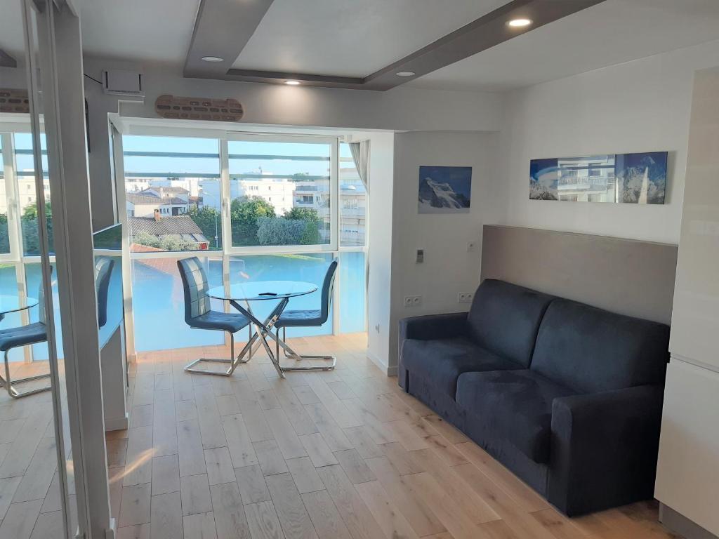 Studio Villa Emilie Villa Emilie, Bat A 205 2 Rue du Garigliano, 06800 Cagnes-sur-Mer