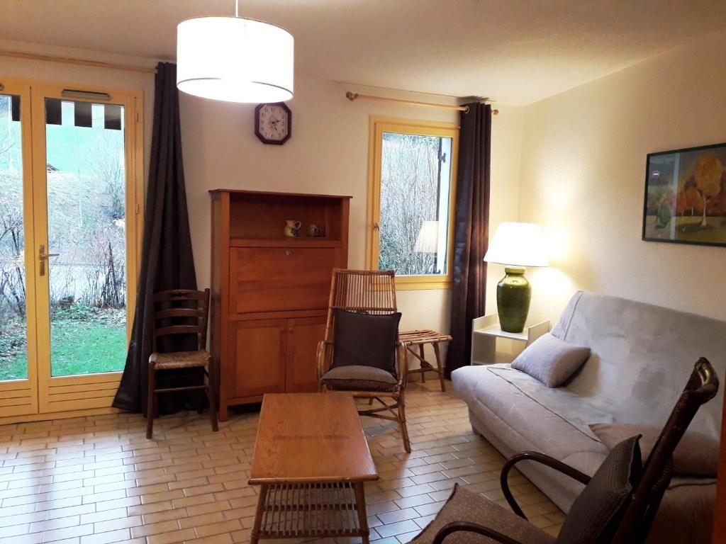 Appartement Studio Villard-de-Lans, 1 pièce, 5 personnes - FR-1-689-93 471 Rue de la Fleur du Roy Résidence Le Jardin des Campanules Bâtiment Blanche Epine 38250 Villard-de-Lans