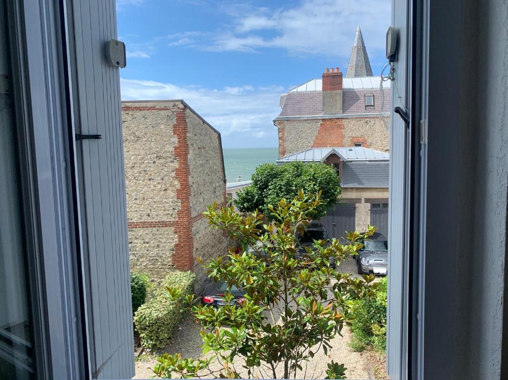 Appartement Studio vue mer à 2 min de la plage 20 Rue Abel Mahu 14113 Villerville