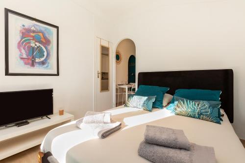 Studio vue mer au Coeur du Suquet