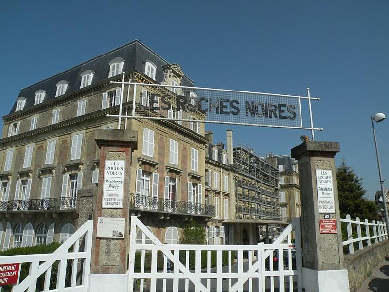Studio vue mer, avec grande terrasse 44500 La Baule