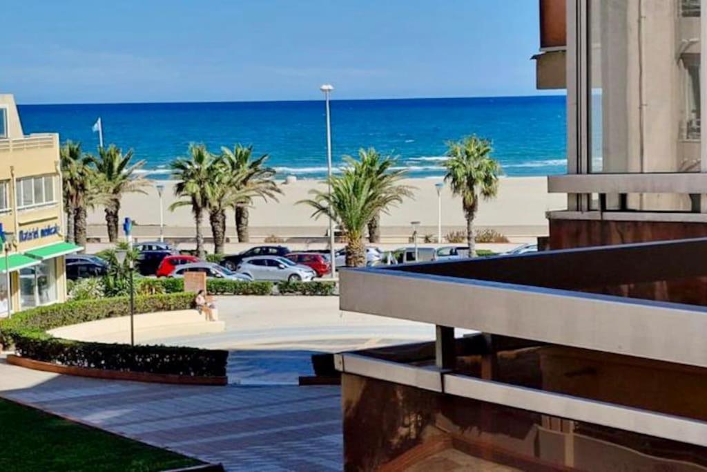 Appartement Studio vue mer. Calme et idéalement situé 8 bis Promenade de la Côte Radieuse apt 26 66140 Canet-en-Roussillon