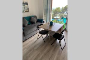 STUDIO VUE MER /PARKING PRIVATIF