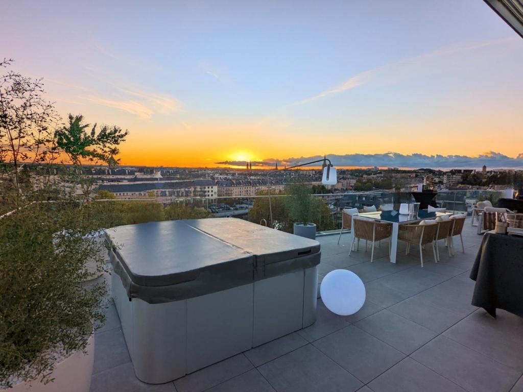 studio vue sur le Port saint Goustan classé 3 étoiles!
