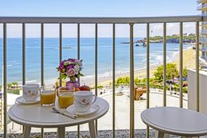 Studio w balcony and breathtaking view of Grand Plage Biarritz Welkeys