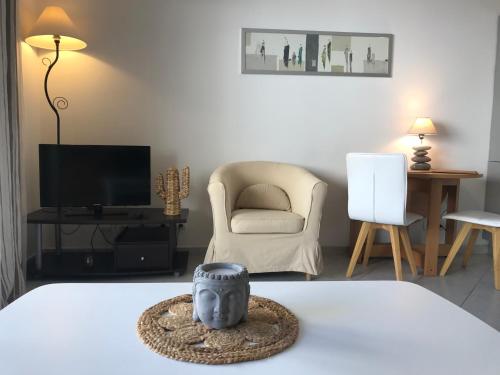 Studio w/ balcony ideal for congress & holidays