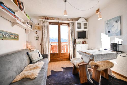 Studio With Balcony For 4 In Demi Quartier Megeve
